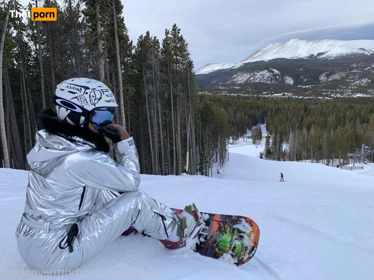 👩🏻‍🎤 Brittney Palmer 🎨 6431554