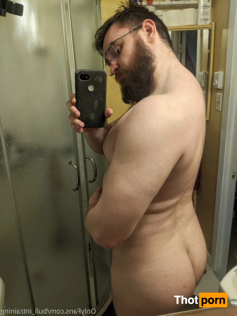 Bull in the Heather 3590332