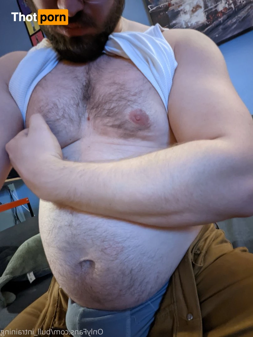 Bull in the Heather 3591225