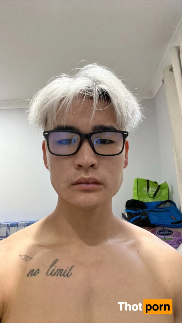 BustyBruceLee 3631461