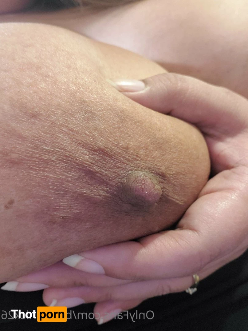 Bustychick26 3624966