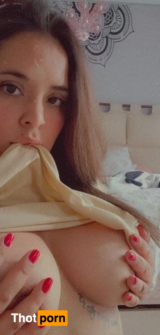 bustykatsumi 3487342