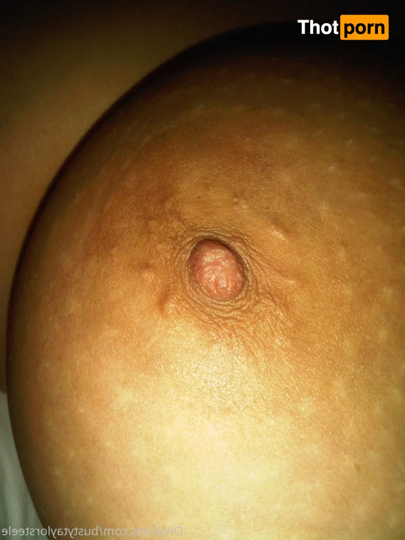 Taylor Steele 6308950