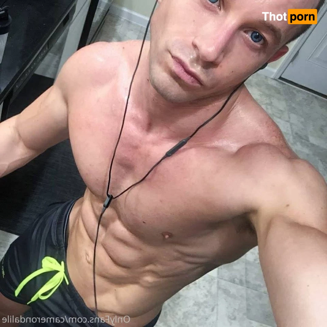 Cameron_Dalile 3653236