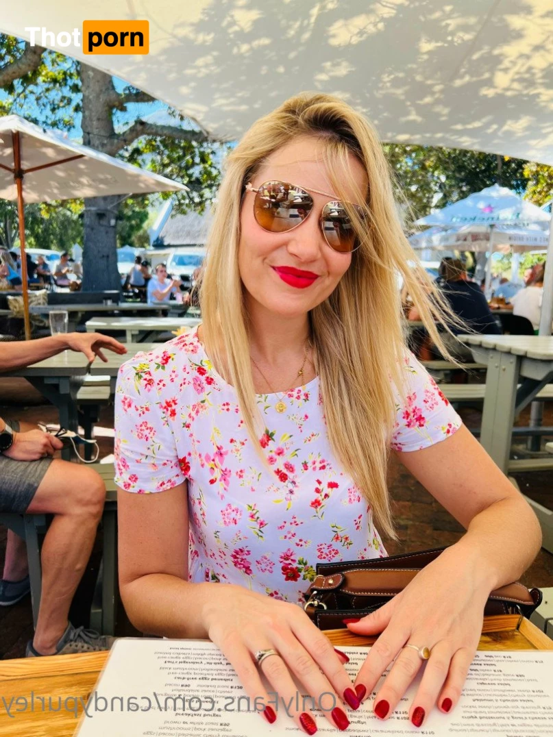 Candy Purley 3592921