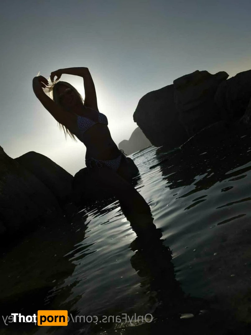 Candy Purley 3593029