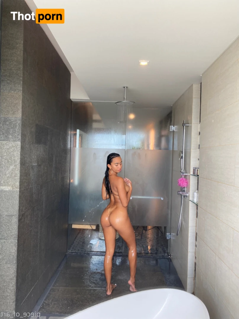 Join me in my “Red Room”😈 15127224