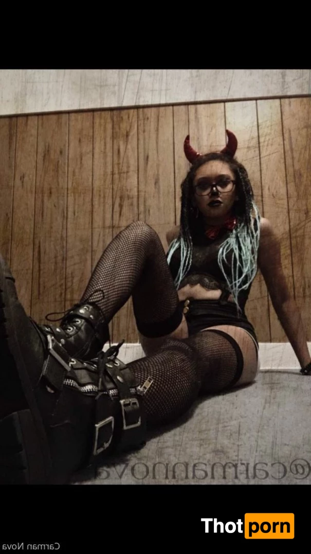 THE SCHOOL WH*RE🤓💚 3460858