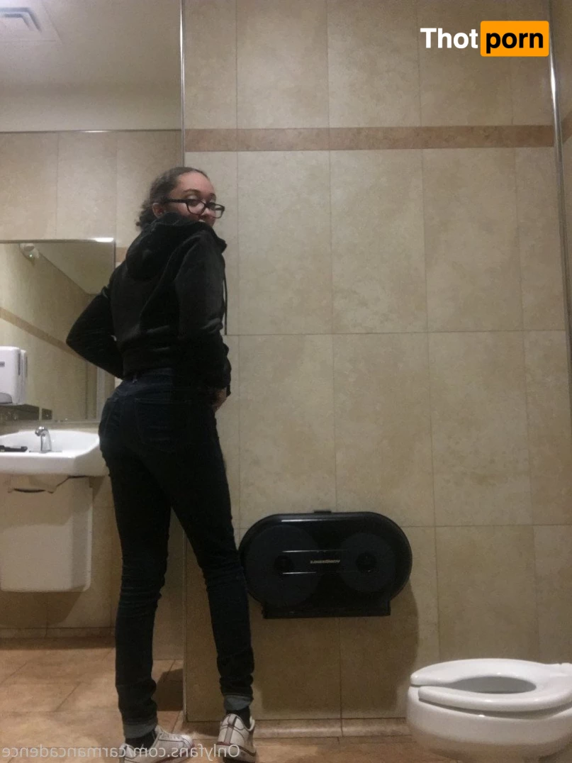 THE SCHOOL WH*RE🤓💚 3461044