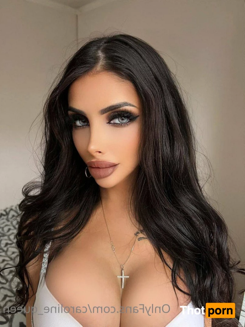 🎀CAROLINE👑Refined Queen🎀 3333547