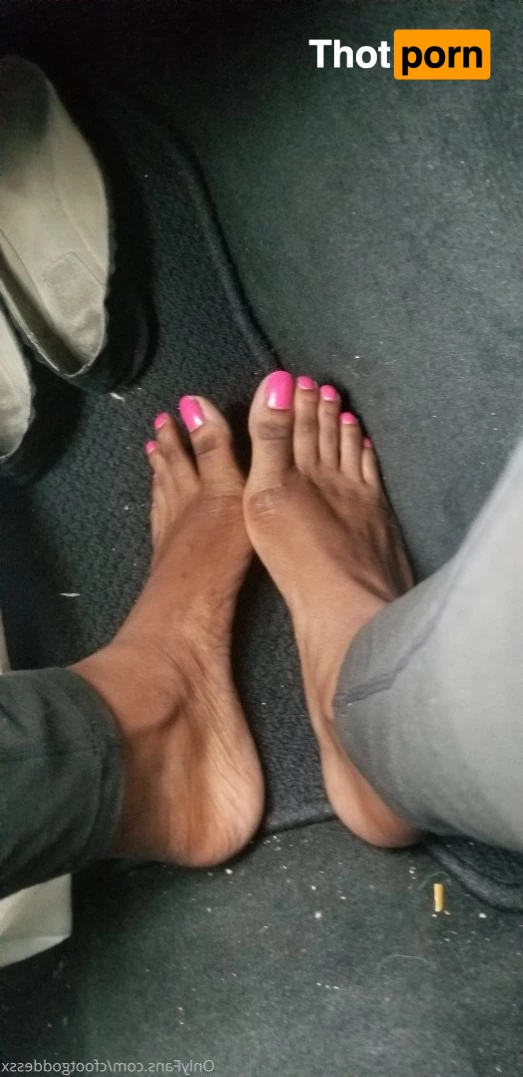 Chocolate Foot Goddess 3555735