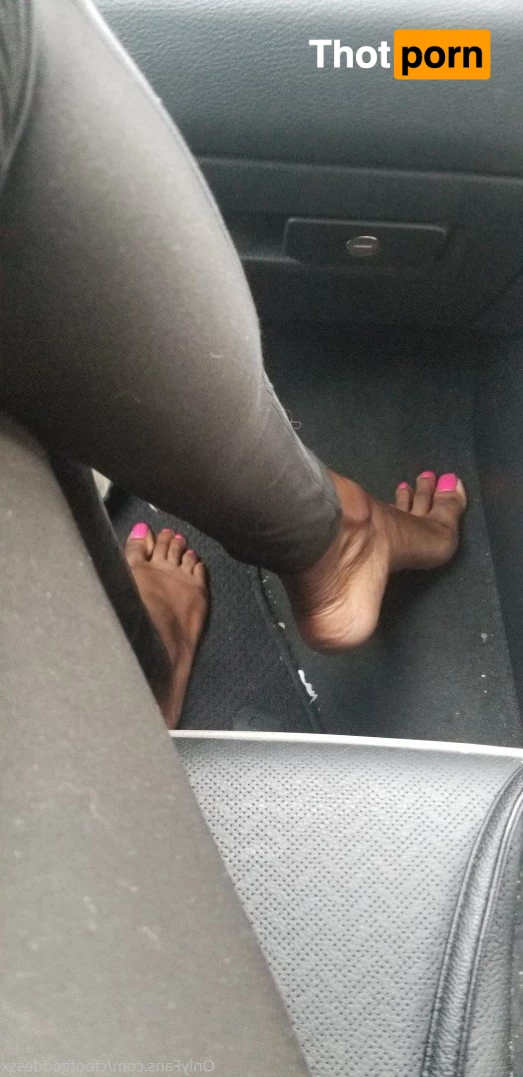 Chocolate Foot Goddess 3555841