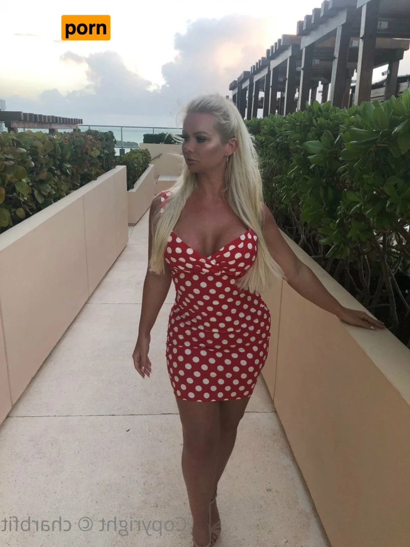 VIDEO CALL ME 3555427