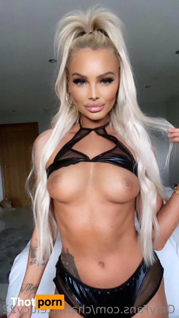 charlottelucy22 14944792