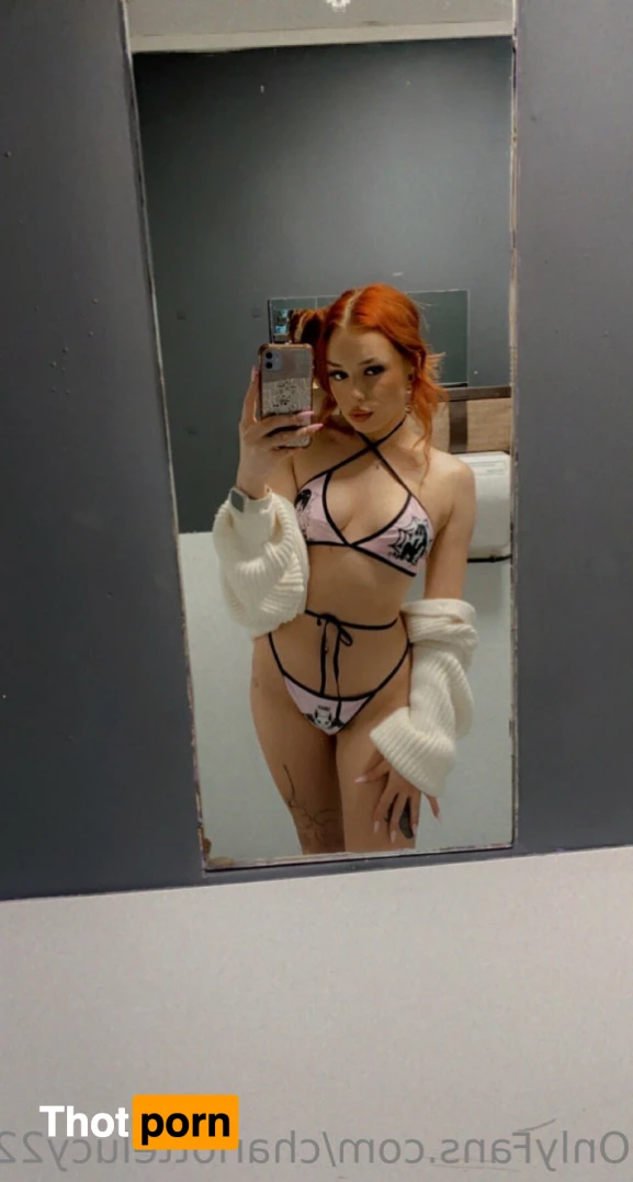 charlottelucy22 14945223