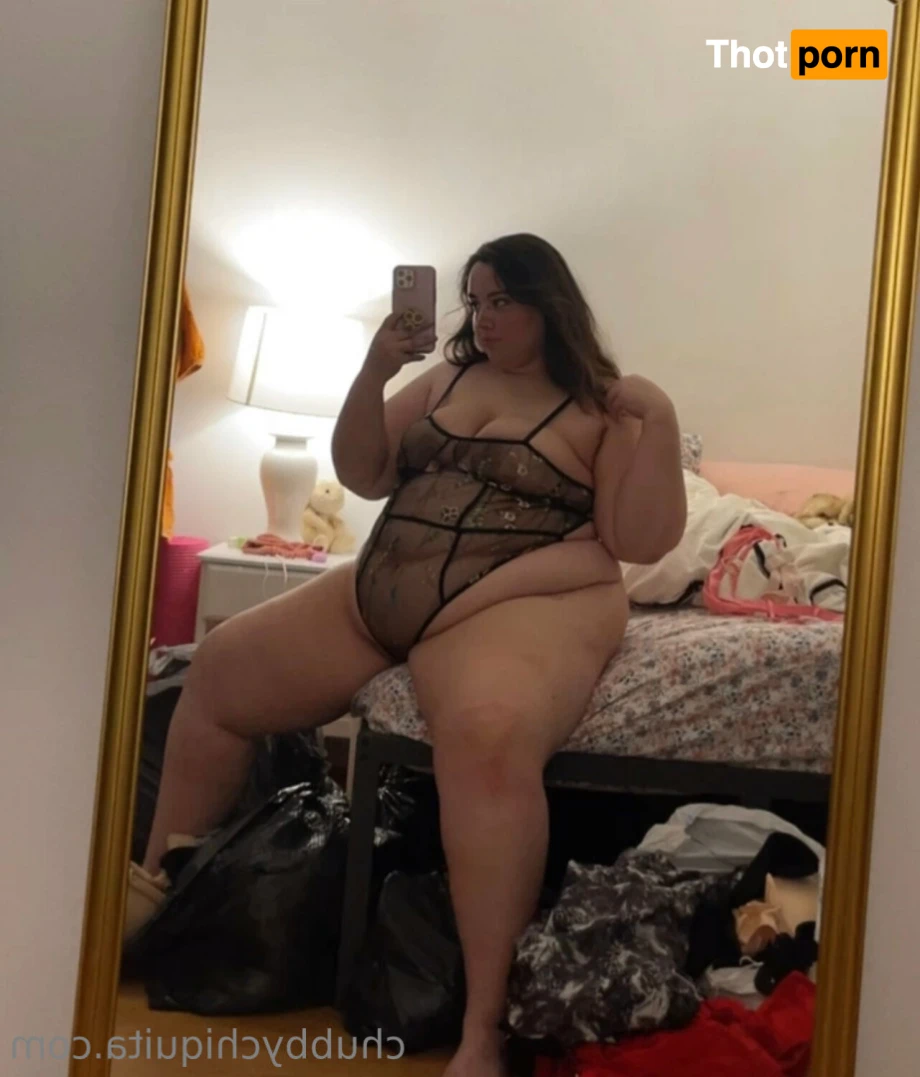 chubby chiquita 14830907