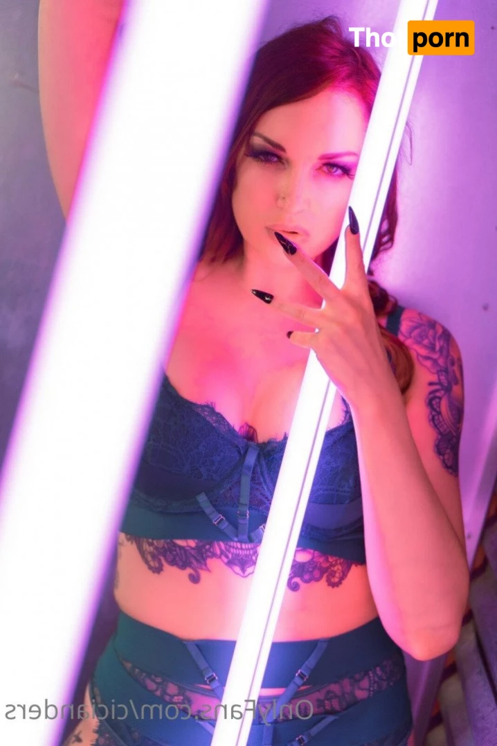 Cici 🖤💦 3309109