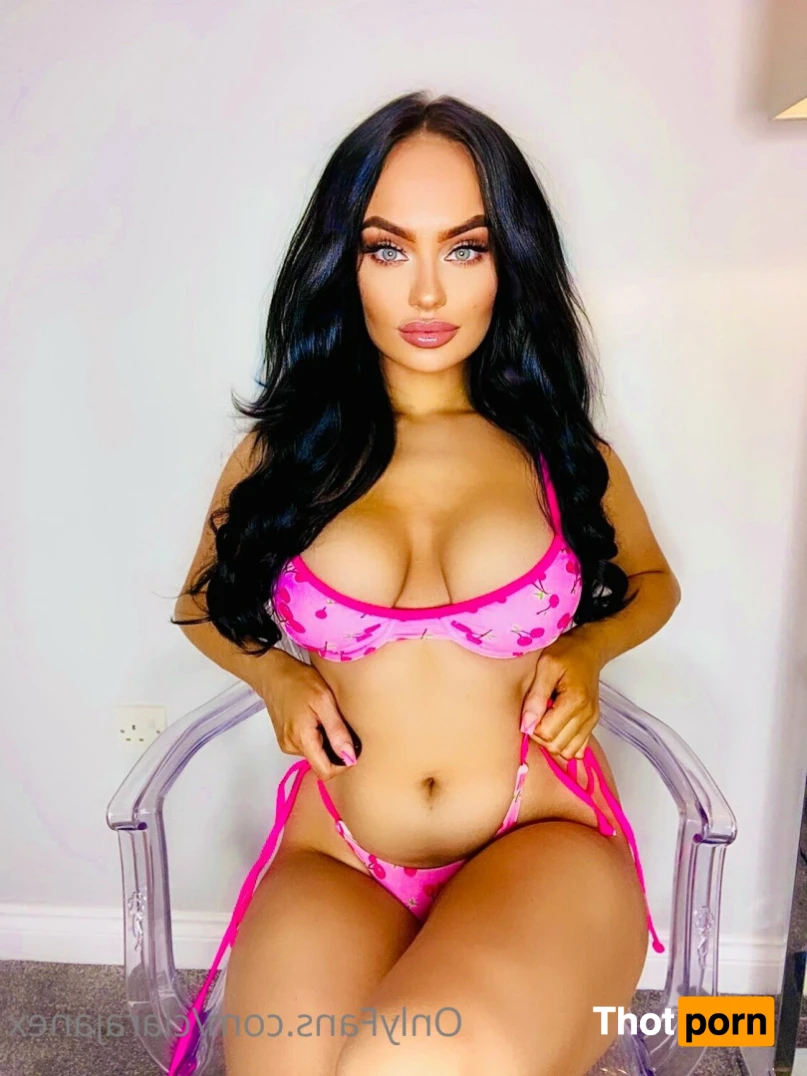 🟢🇬🇧Clara 14740047