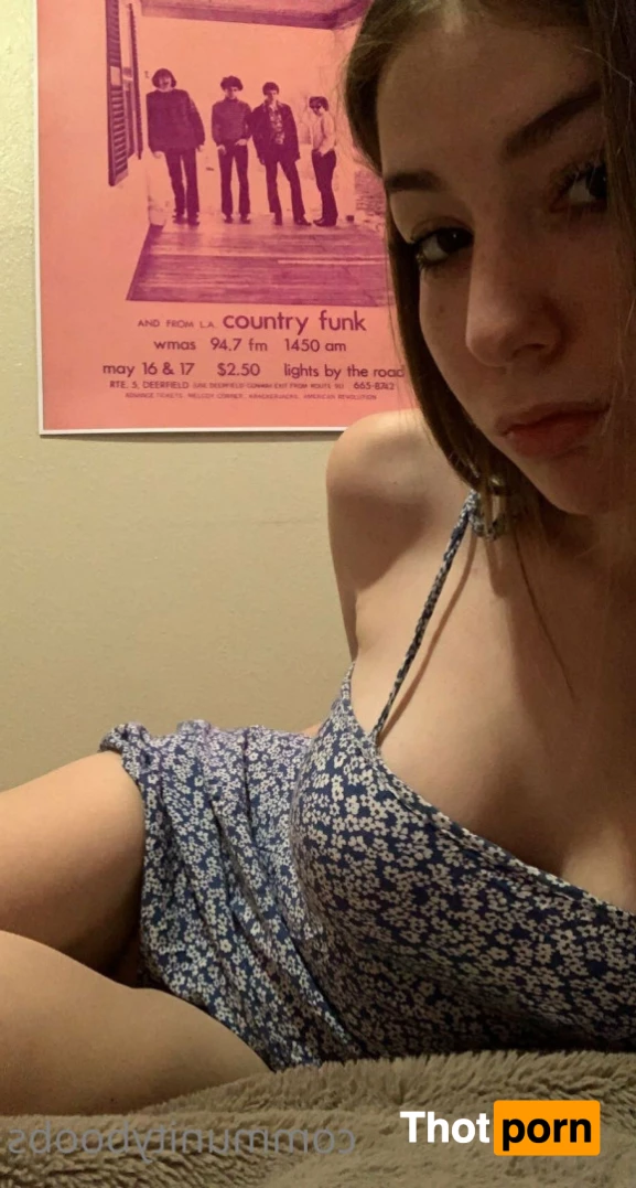 community🙇‍♀️ 5912547