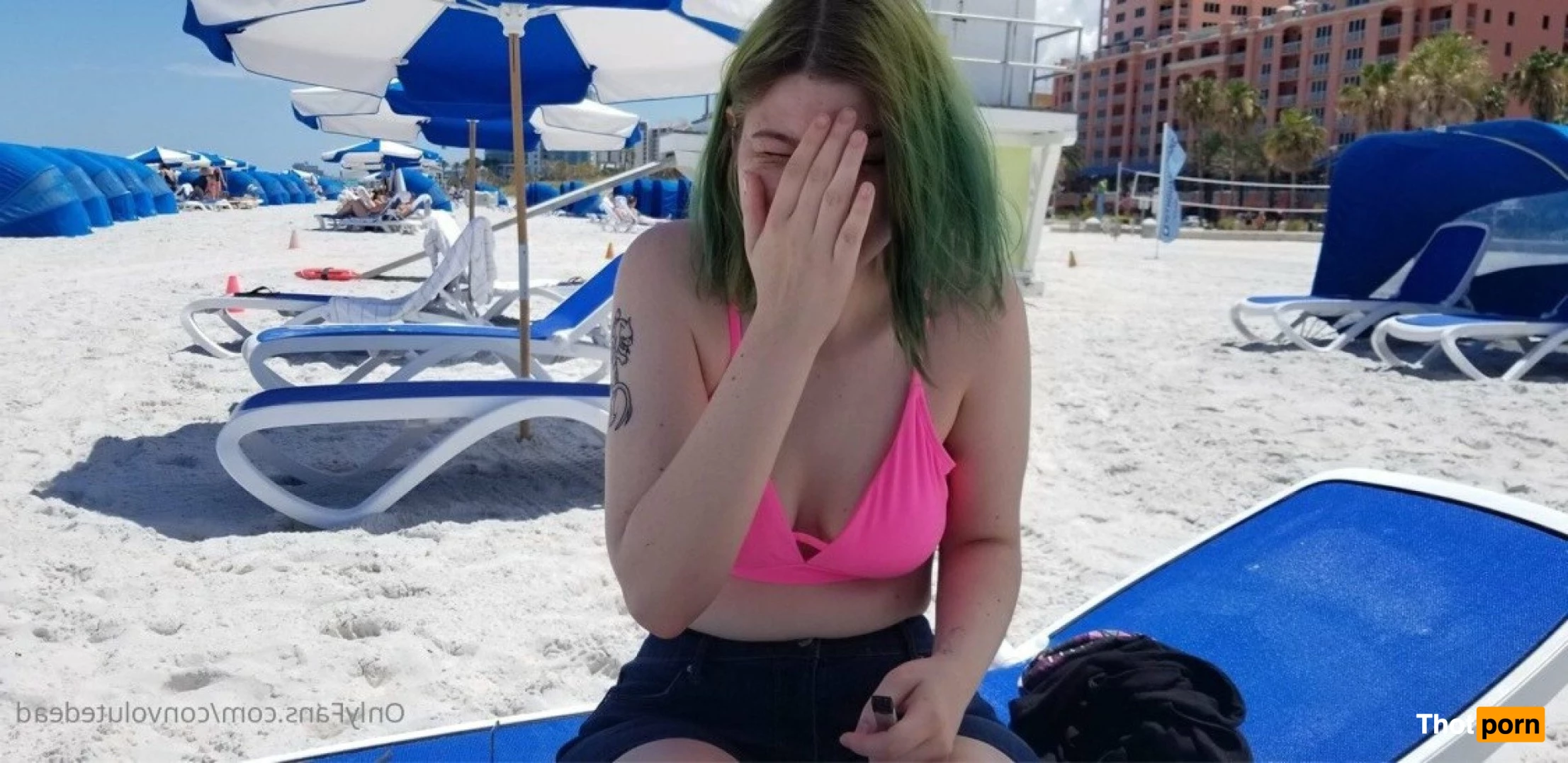 Convolutedead 3599338