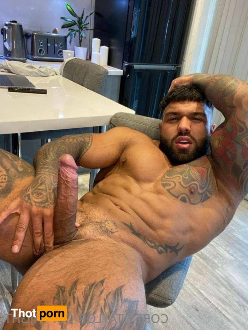 Corey Taylor FREE 7806920