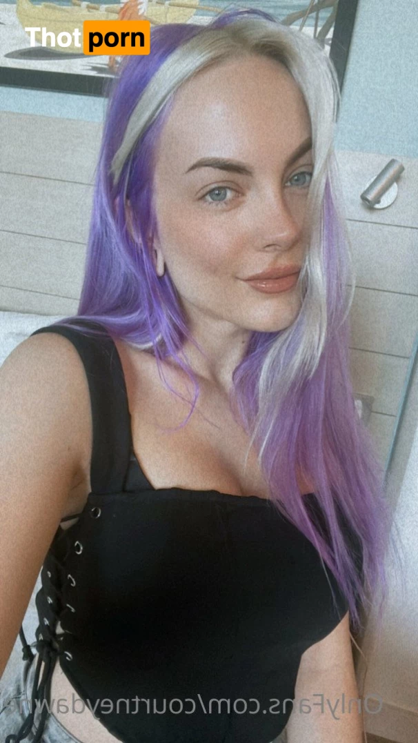 Courtney Dawne 3608301