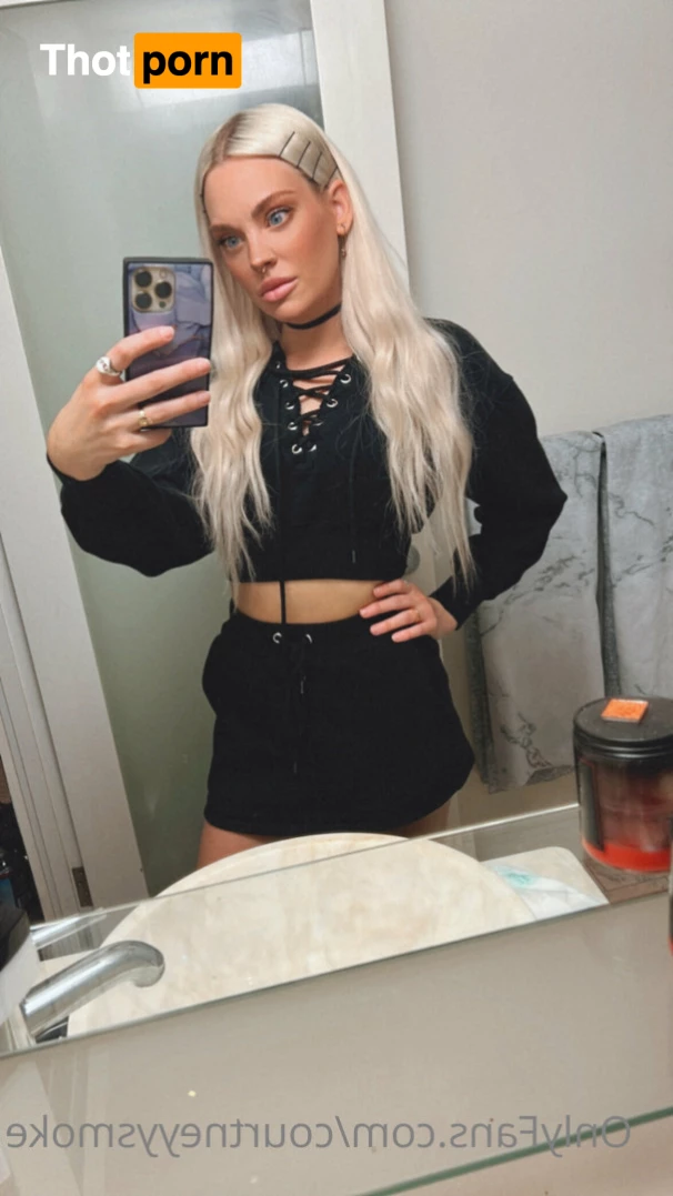 Courtney Smoke 6303053