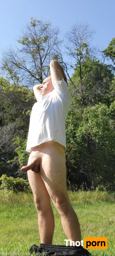 Stillexploring 3539522