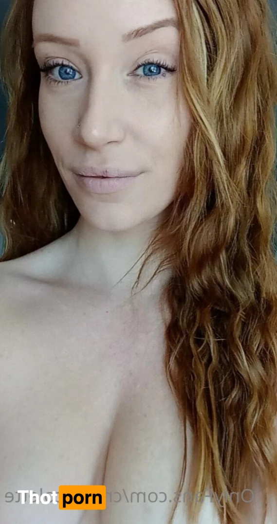 Crystal Colette 3403743