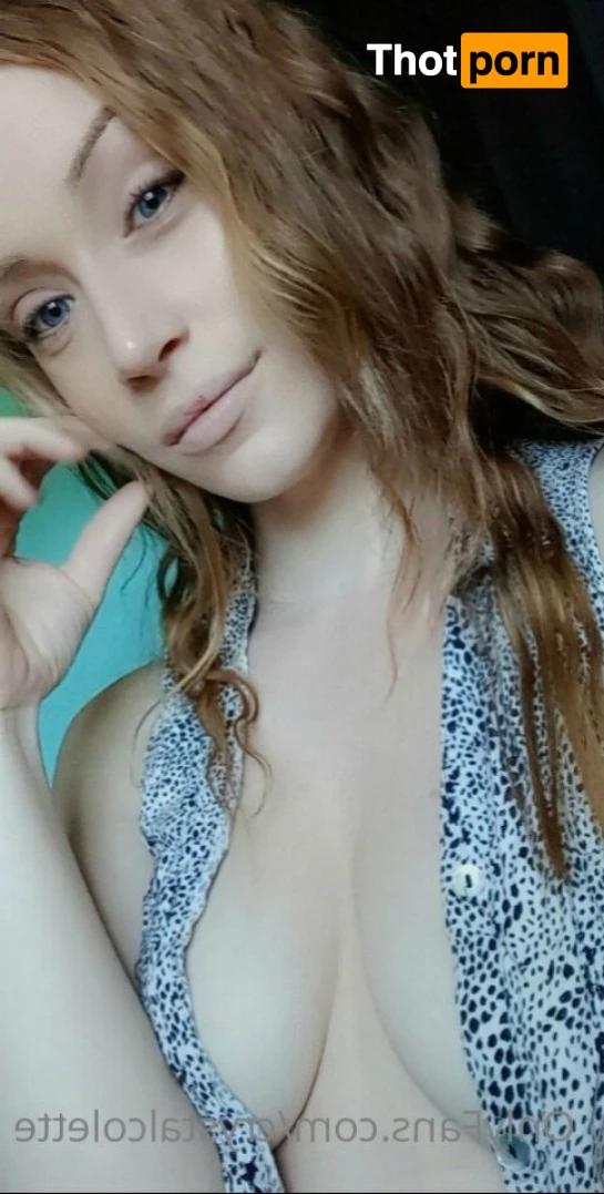 Crystal Colette 3403858