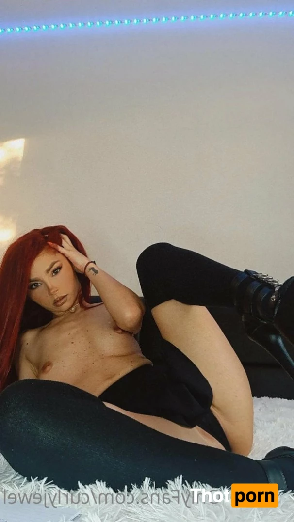 🎀 𝒞𝓊𝓇𝓁𝓎  𝒢𝑒𝓂 🎀 3520349