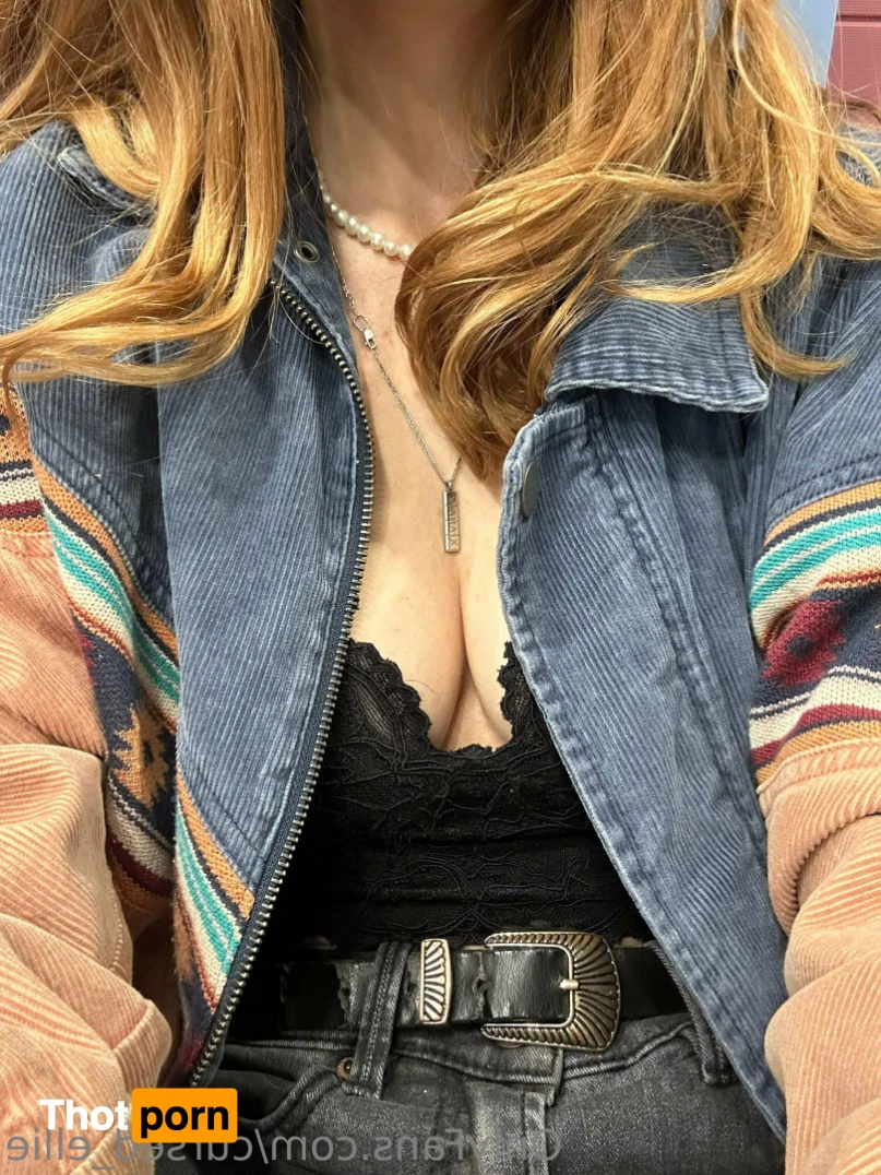 Cursed Ellie 💌 14647081