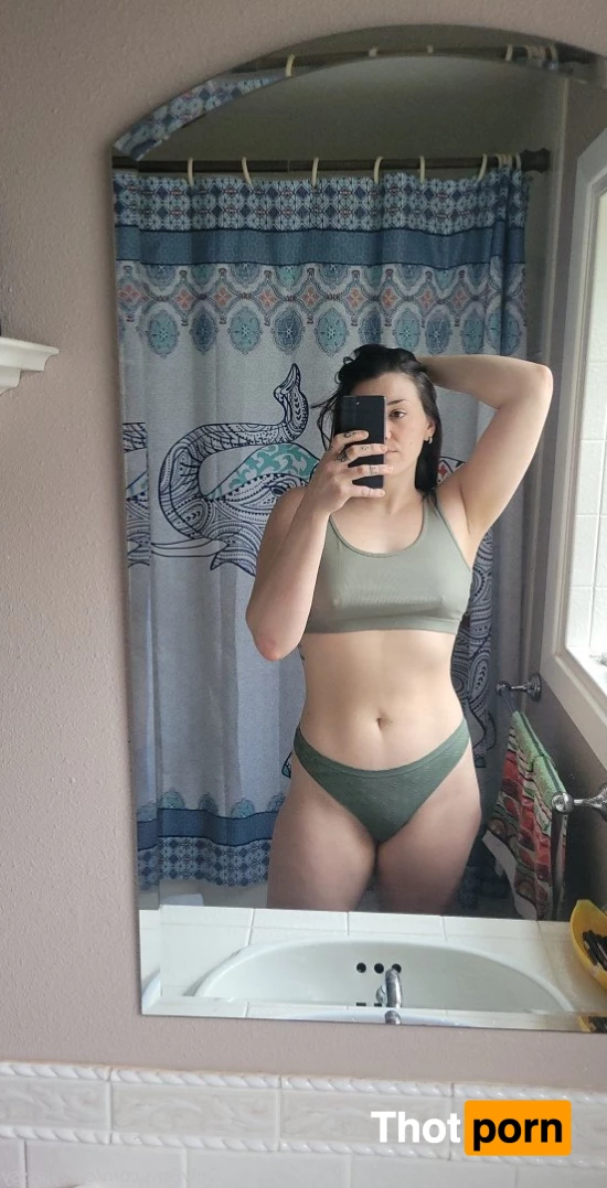 Jasmine 😇 3734514