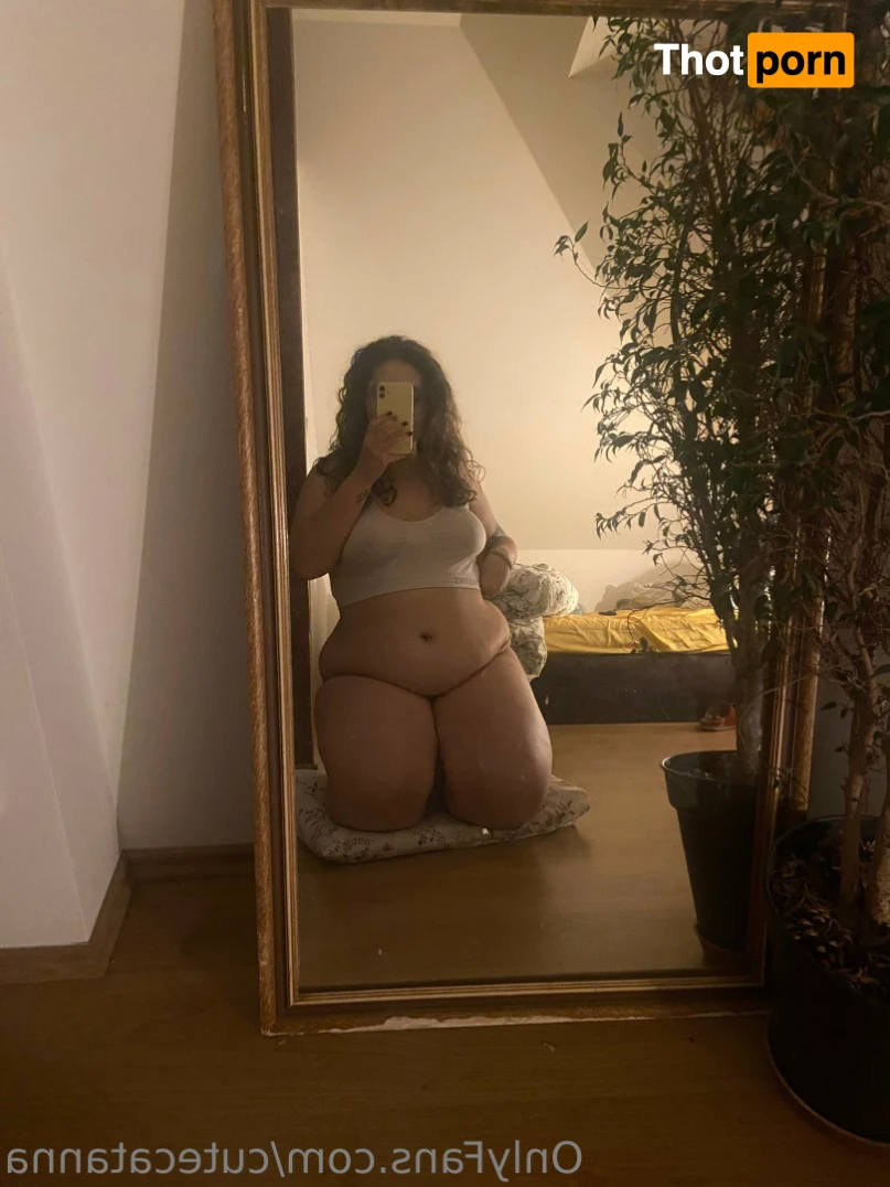 CuteCatAnna 14597799