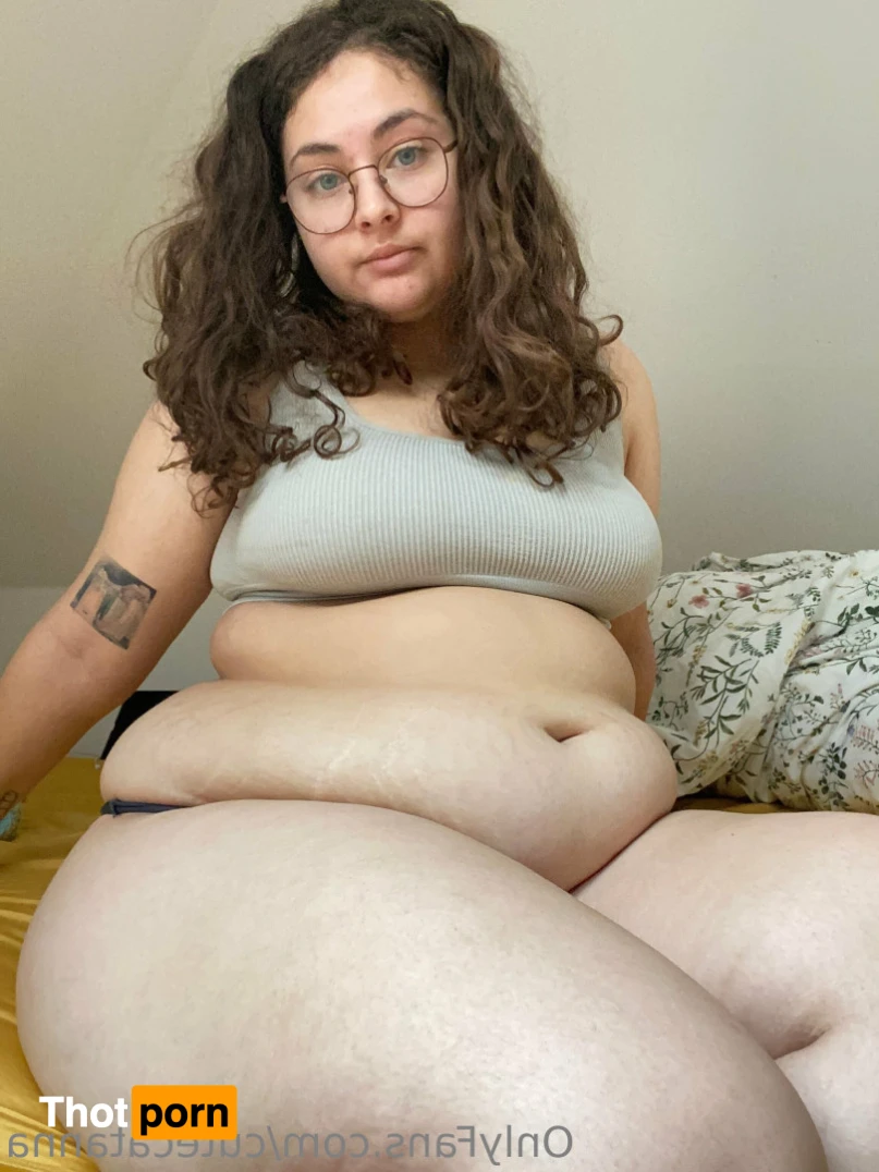 CuteCatAnna 14598090