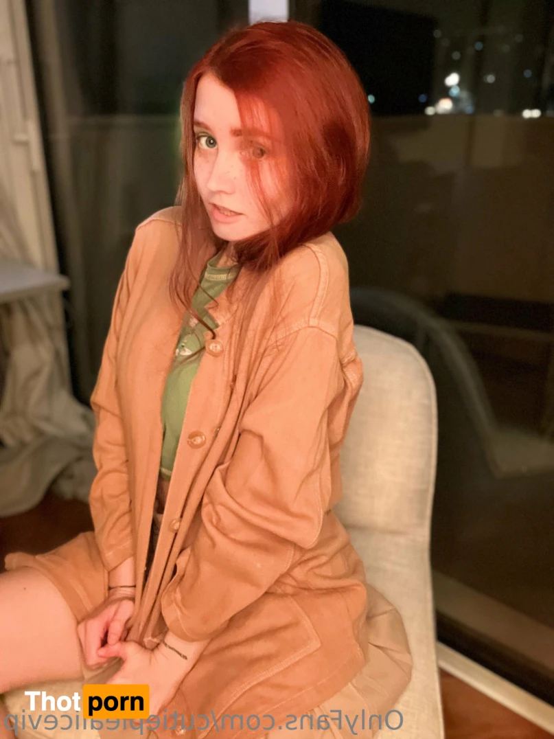 cutiepie Alice ☀️🧡 14511750