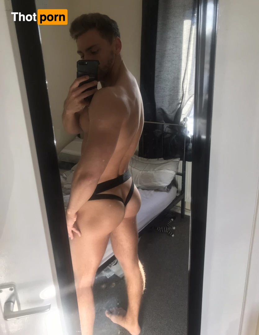 curtonlyfans 6110177