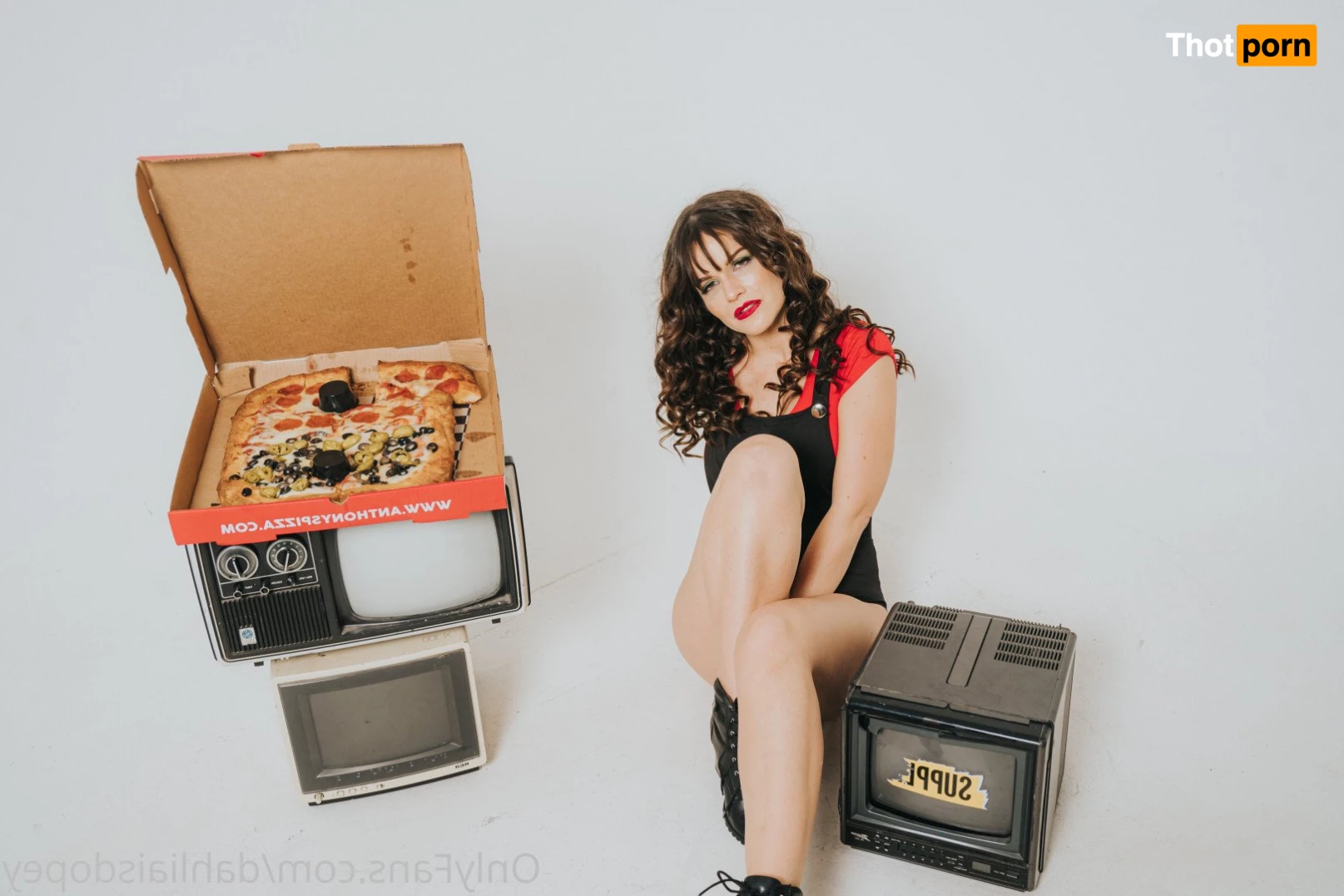 Dahlia Luxxx 3397274