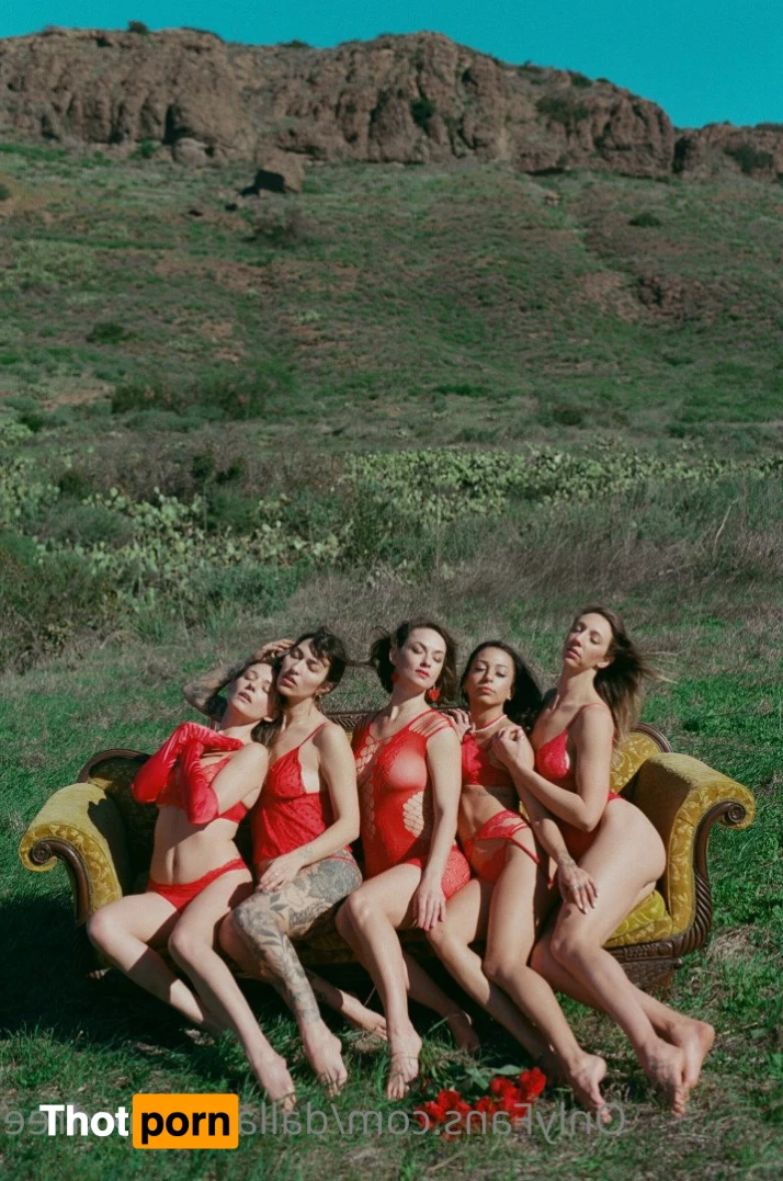 tattooed girl next door FREE 3248710