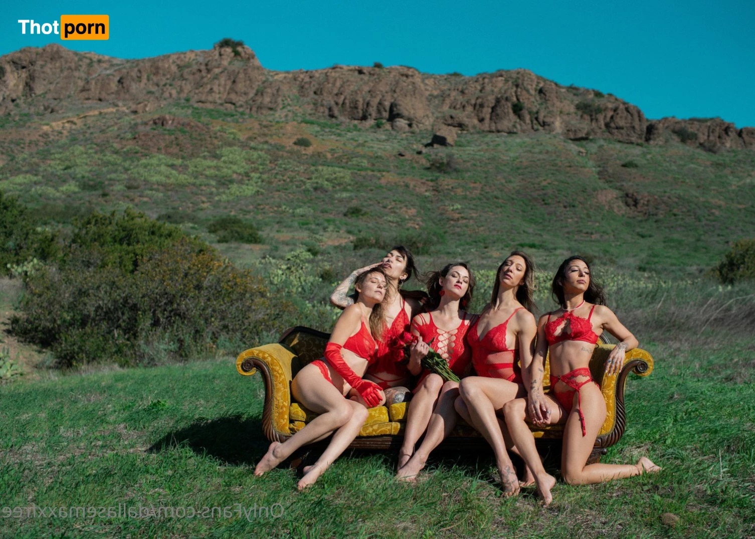 tattooed girl next door FREE 3248801