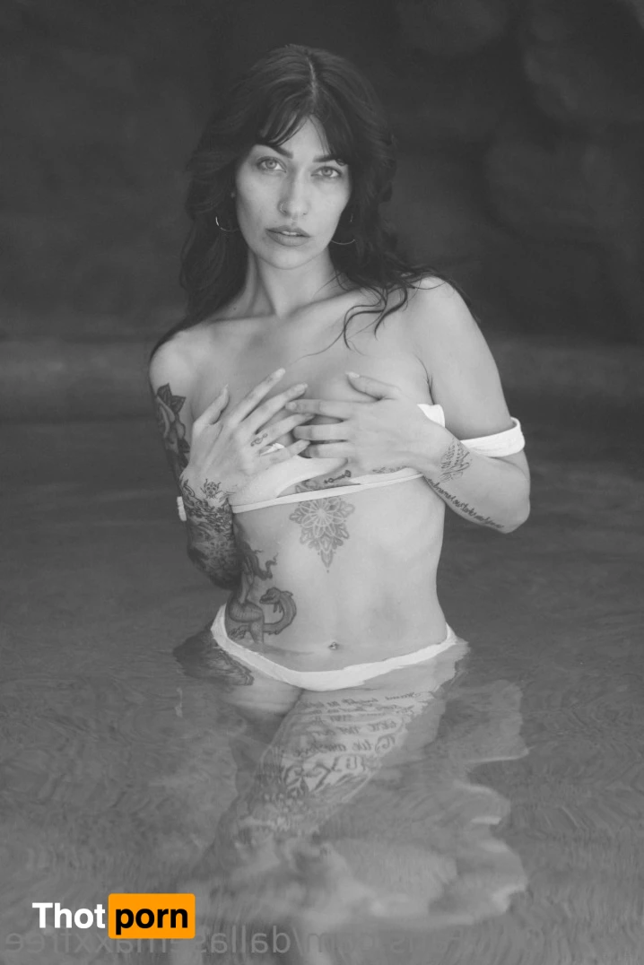 tattooed girl next door FREE 5834867