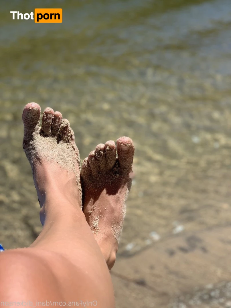 Danielle Dickenson 3469039