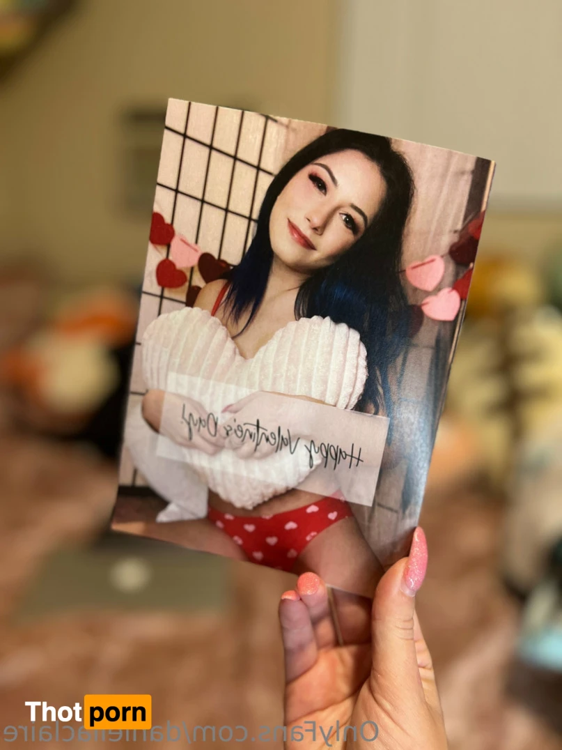 Daniella Claire 14101715