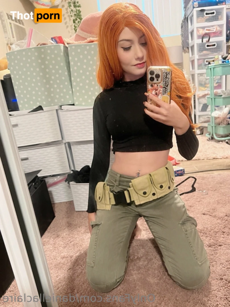 Daniella Claire 14101750