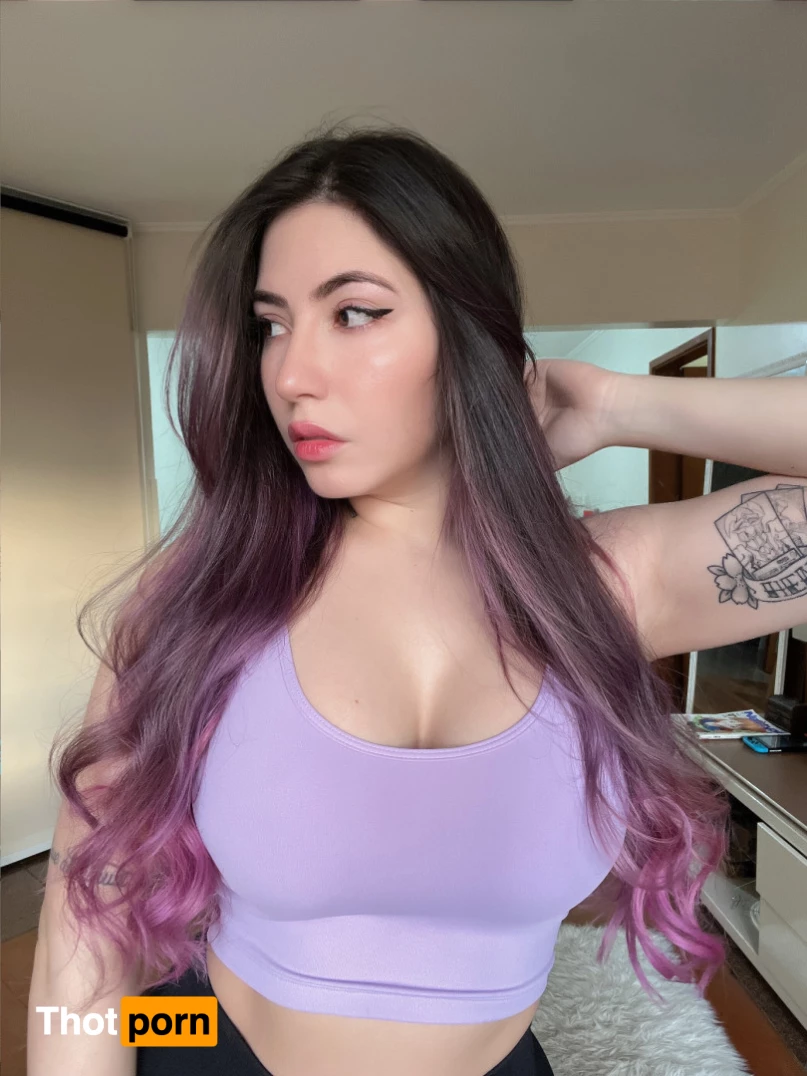 Danielle Vedovelli 6416434