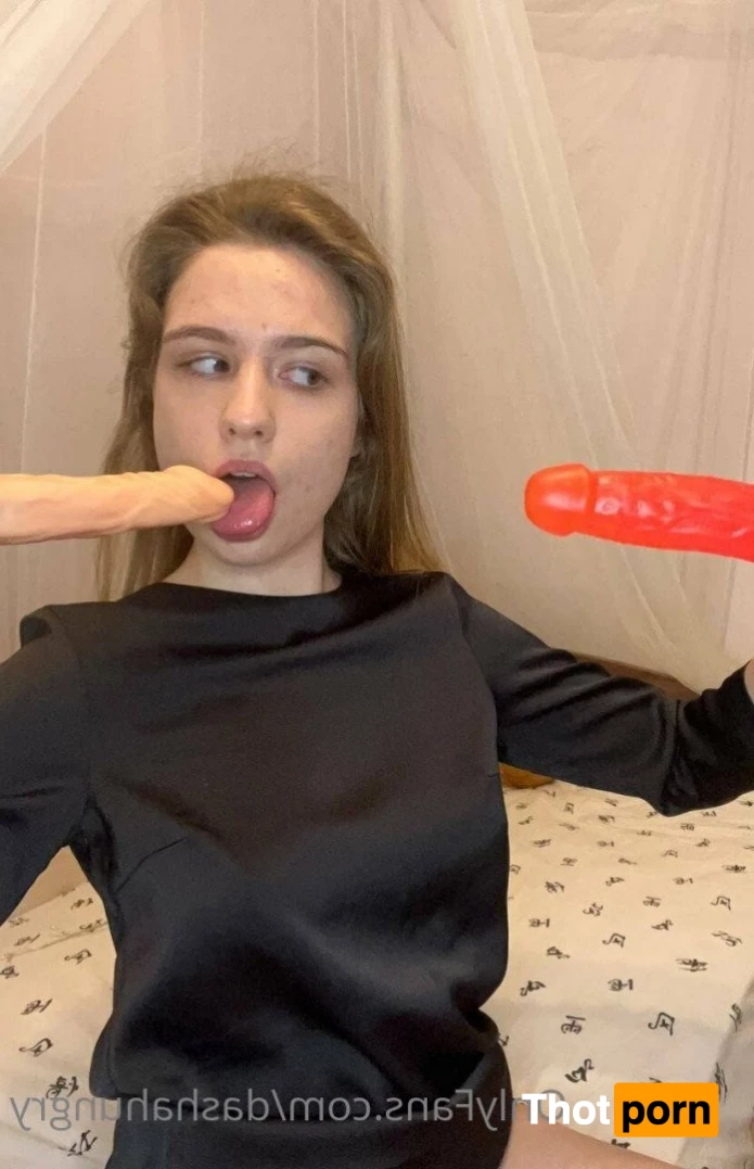 Dasha Hungry😋😈 3502583