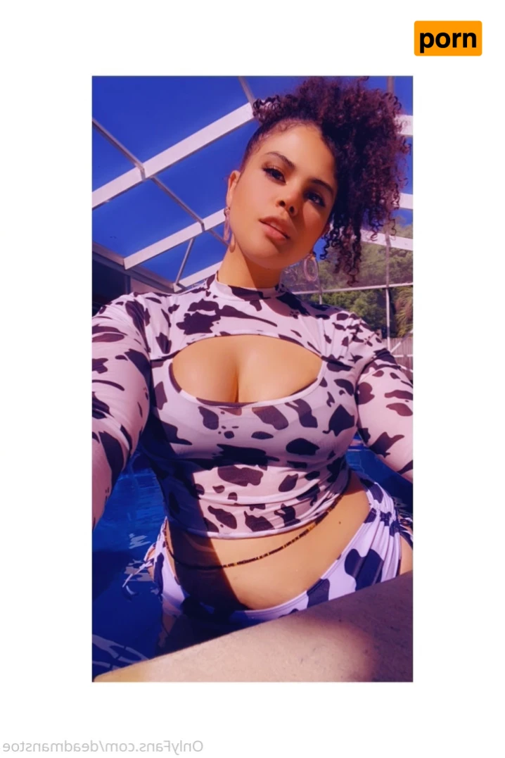 MilkingHoney 11033335