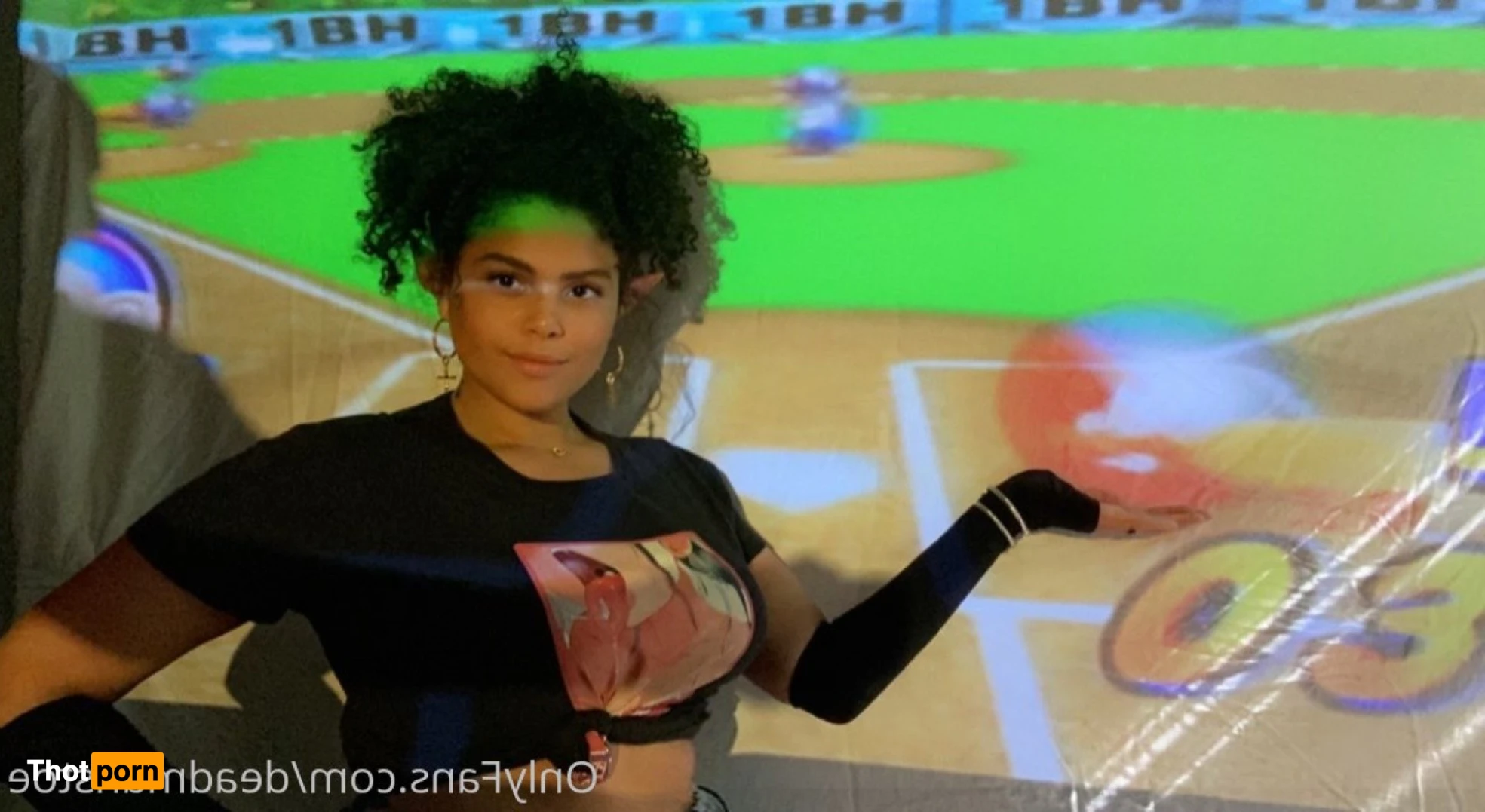 MilkingHoney 14409321