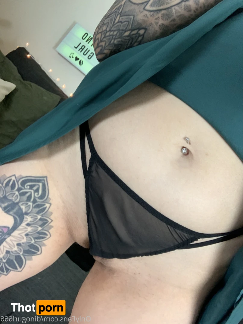 dinogurlFREE 14404526