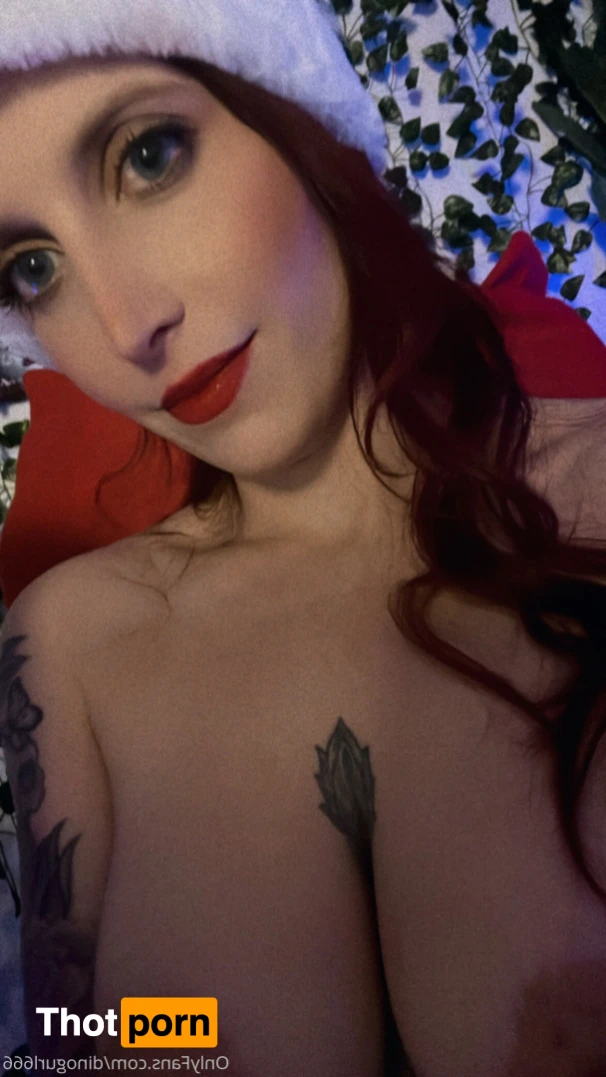 dinogurlFREE 14405375